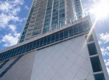 Apartamento · 106m² · 3 Recámaras · 1 Estacionamientos · Se Vende PH Park Avenue 3 Recamaras