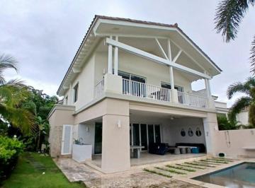Casa de 4 habitaciones, Antón · Venta de Casa en PH Ocean Lake en Buenaventura