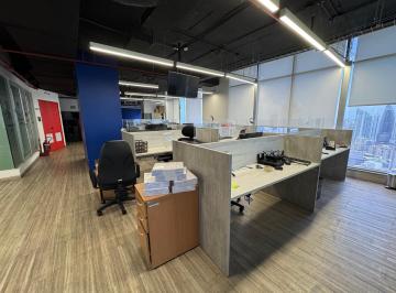 Oficina comercial · 310m² · 2 Estacionamientos · Alquiler de Oficina Torre Bicsa 310 m²