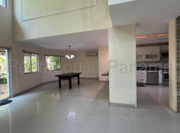 Casa de 4 habitaciones, Panamá · Venta de Casa en Ancon