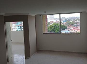 Apartamento · 110m² · 3 Recámaras · 1 Estacionamientos · Alquiler Santa Elena 3 Rec 110 m² Cbe $800