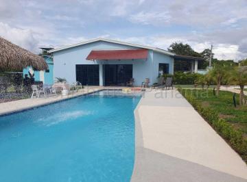 Casa de 3 habitaciones, Panamá · Venta Casa Coclé