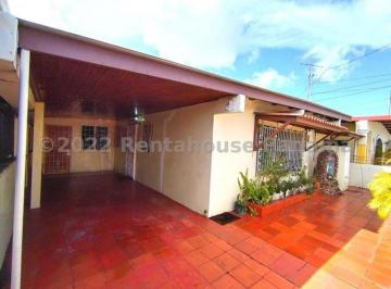 Casa de 6 habitaciones, Panamá · Venta de Casa en San Antonio