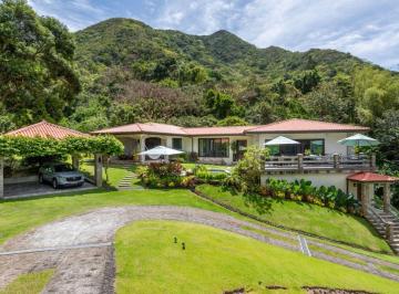 Casa de 3 habitaciones, Antón · Finca de Lujo en La Cima de La Colina en Venta en El Valle de Antón