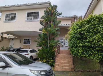 Casa de 4 habitaciones, Panamá · Venta de Casa en Bosques de Cibeles