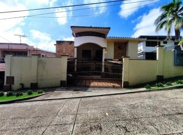 Apartamento de 4 habitaciones, Panamá · Venta de Apartamento en PH Castellanos