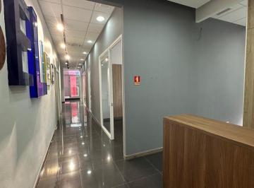 Oficina comercial , Panamá · Amplia Oficina Amoblada en Área Bancaria | Lista Para Ocupar | 165 m²