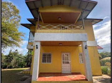 Casa · 217m² · 3 Recámaras · Venta de Casa en Palmira Centro, Boquete / Ar