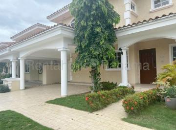 Casa de 3 habitaciones, Panamá · Venta de Casa en Costa del Este