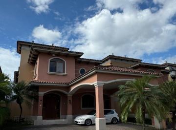 Casa de 4 habitaciones, Panamá · Casa en El Doral, Costa Sur
