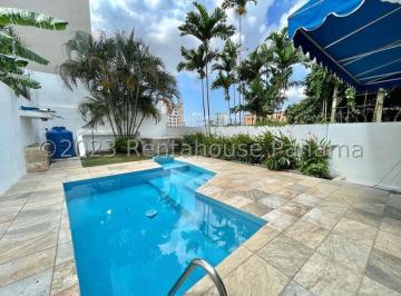 Casa de 5 habitaciones, Panamá · Casa con 5 Recámaras de 410 m² en Venta, Hato Pintado