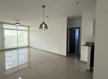 Apartamento de 3 habitaciones, Panamá · Se Alquila Apartamento de 3 Recamaras, 2 Baños, Cbs, Balcón, a Pasos del Metro