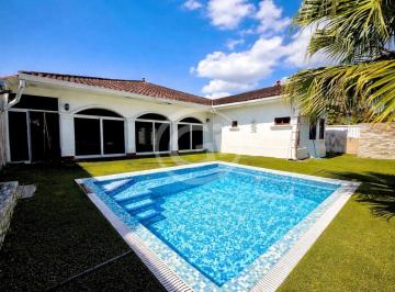 Casa de 4 habitaciones, Panamá · Venta Casa Sunset Coast de Una Planta con Piscina – Remate Bancario