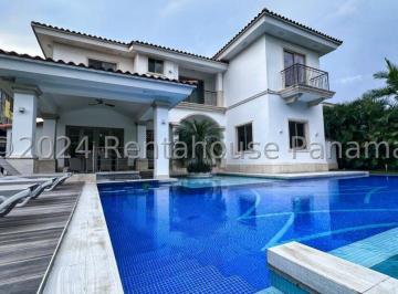 Casa de 4 habitaciones, Panamá · Casa en Alquiler en Santa Maria Che26 - 4777