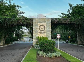 Casa de 3 habitaciones, Arraiján · Venta de Hermosa Casa Remodelada en Woodlands, Panamá Pacífico.