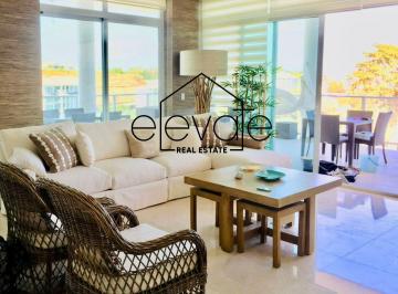 Casa · 280m² · 4 Recámaras · 2 Estacionamientos · Balboa Frente Al Mar - Bijao, Rio Hato