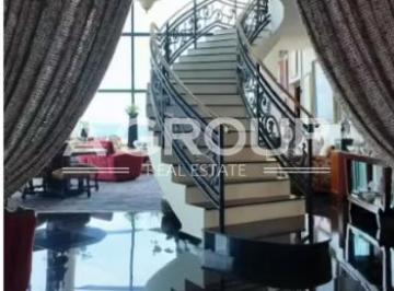 Apartamento · 800m² · 4 Recámaras · 6 Estacionamientos · Elite - La Cresta - Se Vende Exclusivo Penthouse