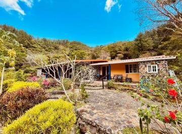 Casa de 3 habitaciones, Chame · Casa de Montaña Cerca de Cascadas en Altos de María