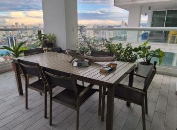 Apartamento de 3 habitaciones, Panamá · San Francisco, The Towers: Apapartamento de 271 m², Frente a Multiplaza