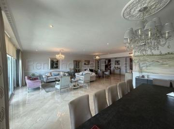 26-6591YD Este elegante apartamento de 3 habitaciones, cada una con su baño, ade · Venta Apartamento Paitilla