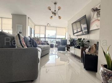 Apartamento de 3 habitaciones, Panamá · Venta Apartamento Paitilla