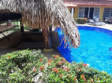 Casa de 6 habitaciones, Playas · Venta Hermosa Casa de Playa - Sea Cliff - Rio Hato 1150 m. Full Amoblada
