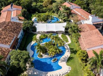 Casa de 2 habitaciones, Chame · Oportunidad de Inversión | Suite de 2 Recámaras en Coronado Golf & Beach Resort