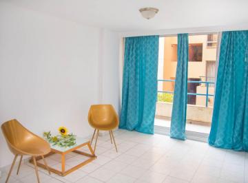 Apartamento de 2 habitaciones, Panamá · Acogedor Apartamento en Venta PH Lomas del Parque, Carrasquilla