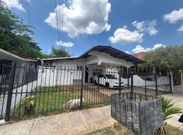 Casa de 3 habitaciones, Panamá · Casa en Betania con Patio Amplio Junto Al Parque Metropolitano