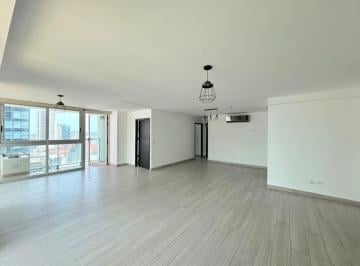 Apartamento · 180m² · 3 Recámaras · 2 Estacionamientos · Venta de Apartamento en Bella Vista, PH Belle View Tower