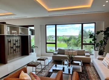 Apartamento · 400m² · 4 Recámaras · 5 Estacionamientos · Se Vende en PH La Loma - Lake View en Santa Maria