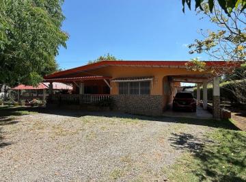 Casa de 4 habitaciones, David · Casa de Uso Comercial en Venta – Precio de Liquidación en Doleguita, David, Chiriquí