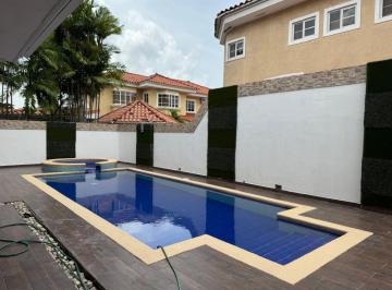 Casa de 5 habitaciones, Panamá · Alquiler Casa Costa del Este