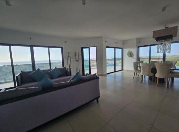 Apartamento de 3 habitaciones, San Carlos · Playa Vista Mar, con Campo de Golf: Amoblado, Las Olas, Apartamento de 313 m²