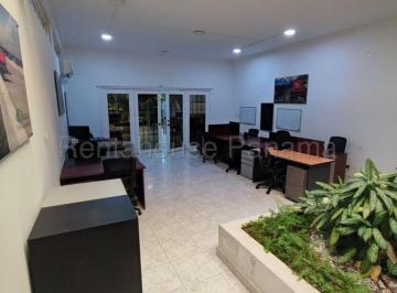 Casa de 6 habitaciones, Panamá · Venta de Casa en Los Angeles
