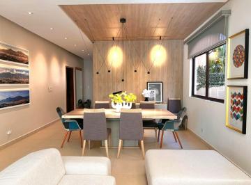 Casa · 405m² · 5 Recámaras · 4 Estacionamientos · Residencial El Doral - Costa Sur - Alquiler y Venta
