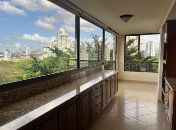 Apartamento de 4 habitaciones, Panamá · Alquilo Apto en PH Cerro Bonito 4 Hab. Entrada Directa Al Pq. Omar. 203 M².mrm
