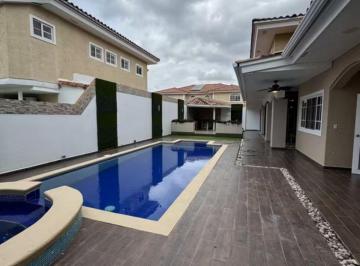Casa de 5 habitaciones, Panamá · Casa en Alquiler/venta Costa del Este