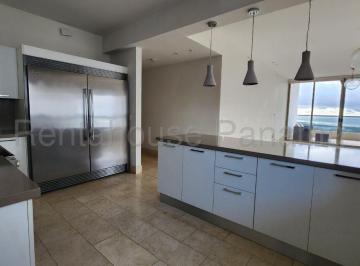 Apartamento de 3 habitaciones, Panamá · Apartamento de 215 m² con 3 Recámaras en Venta en Santa María