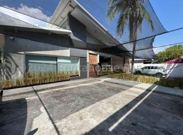 Casa de 4 habitaciones, Panamá · Venta de Casa en Coco del Mar