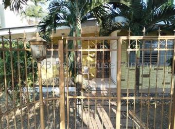 Casa de 3 habitaciones, Panamá · Venta de Casa en San Francisco