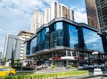 Local comercial · 196m² · 2 Estacionamientos · Local en Obarrio 196 m² Sin Divisiones Planta Baja
