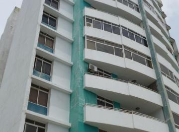 Apartamento de 2 habitaciones, Colón · Apartamento Silver City Guadalupe