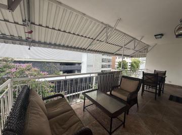 Apartamento · 246m² · 3 Recámaras · 2 Estacionamientos · Venta de Apartamento en El Cargrejo