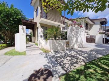 Casa · 285m² · 3 Recámaras · 2 Estacionamientos · Casa en Alquiler Panama Pacifico PH Nativa