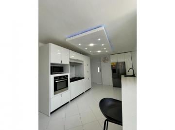 Apartamento · 210m² · 4 Recámaras · 2 Estacionamientos · Venta de Apartamento en PH La Fontana - Ganga