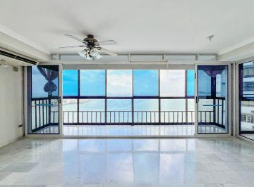 Apartamento de 5 habitaciones, Panamá · Penthouse Remodelado Vista Al Mar