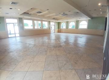 Local comercial · 874m² · Alquilo Local Comercial en Plaza 507 Brisas del Golf (9)
