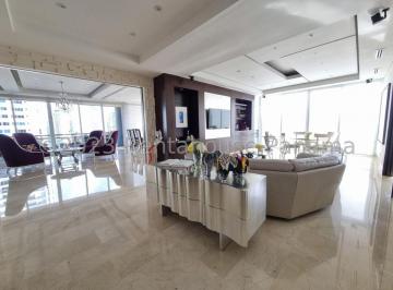 Apartamento de 4 habitaciones, Panamá · Alquiler Apartamento La Cresta