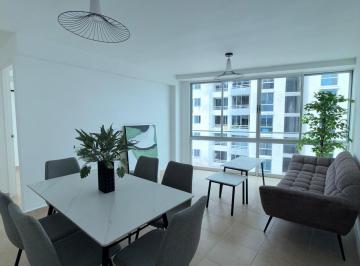 Apartamento · 61m² · 2 Recámaras · 2 Estacionamientos · Venta de Apartamento en Carrasquilla, PH Paseo del Golf
